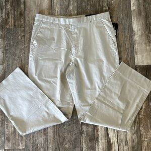 I-N-C INTERNATIONAL CONCEPTS LONDON STANDARD FIT, 33 W-30LENGHT